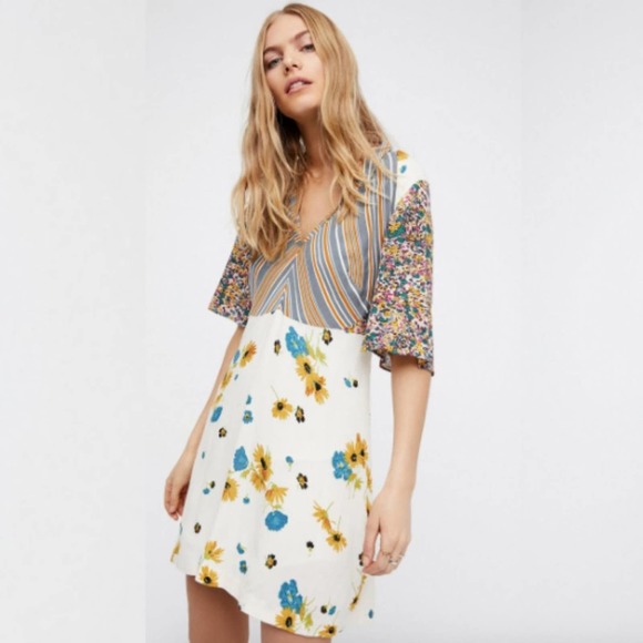 Free People Dresses & Skirts - Free People Mix It Up Floral Printed Mini Dress